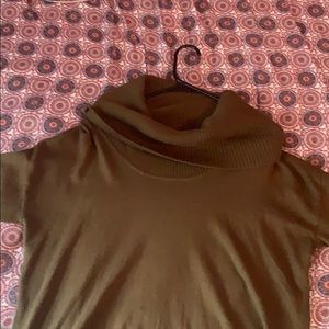 Olive Micheal kors sweater